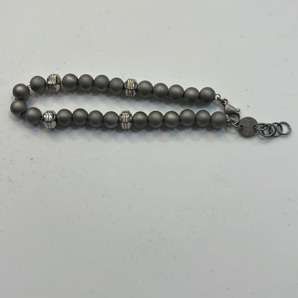 BROSWAY SHANTI MENS BEAD BRACELET GUNMETAL LIGHT GREY WITH SILVER BEAD BRAND NEW